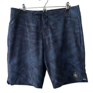 TRAVIS MATHEW "HIDE YOUR WIFI"‎ Men's Blue Boardshorts Size 34 Pockets #1MW431